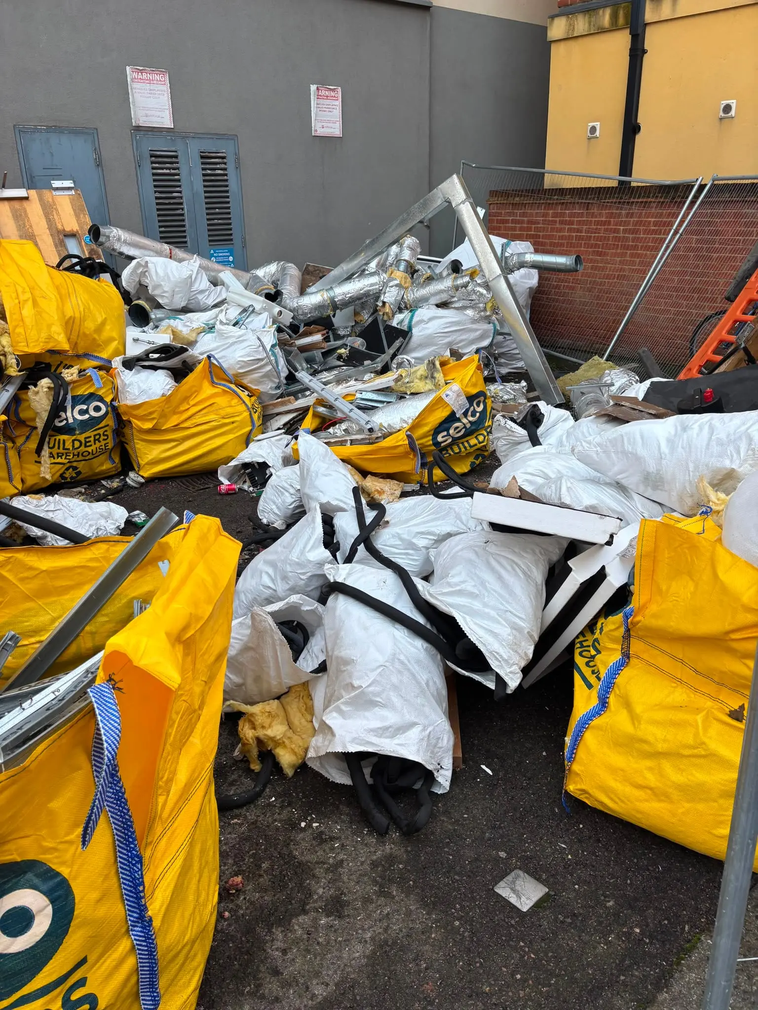 Bulk bags of commercial waste Bulk bags of commercial waste collected for clearance.